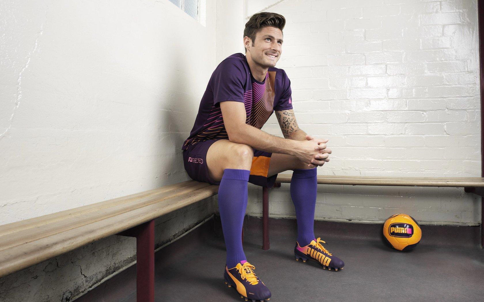 孔帕尼，为备战后续比赛我们做了很多调整，输球不会改变任何事